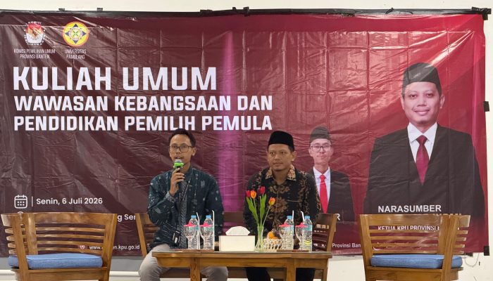 Pemilu Sebagai Sarana Kedaulatan Rakyat Disampaikan KPU Banten Dalam Kuliah Umum Demokrasi